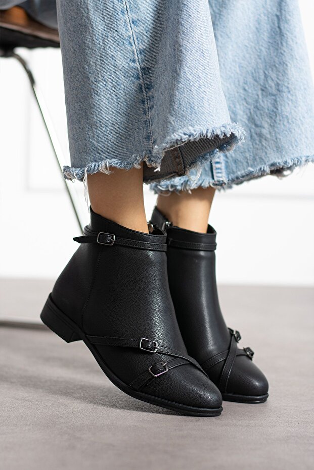 Black Skin Women's Buckle Zippered Comfortable Boots Ptk72