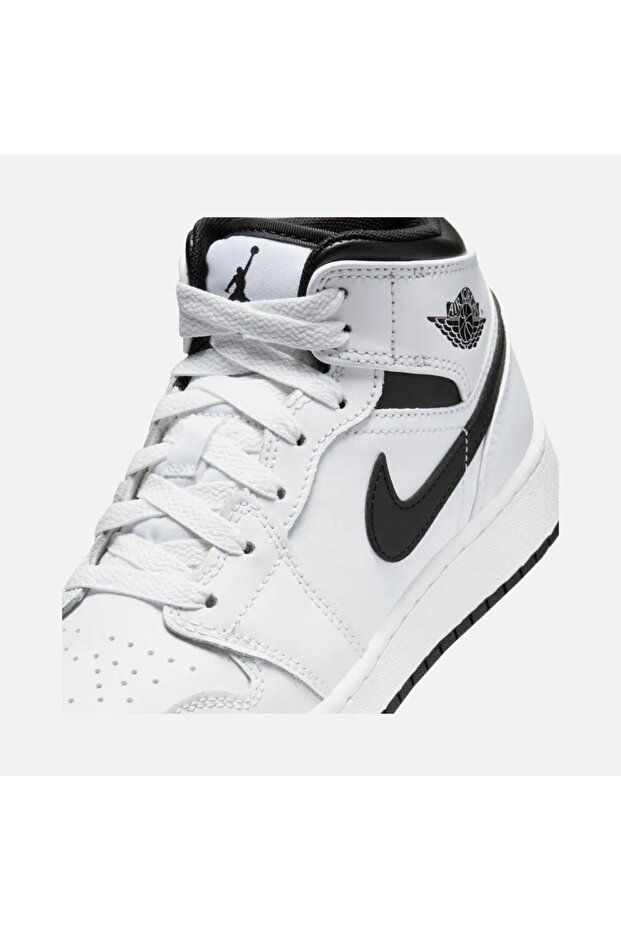 حذاء رياضي أبيض - 7