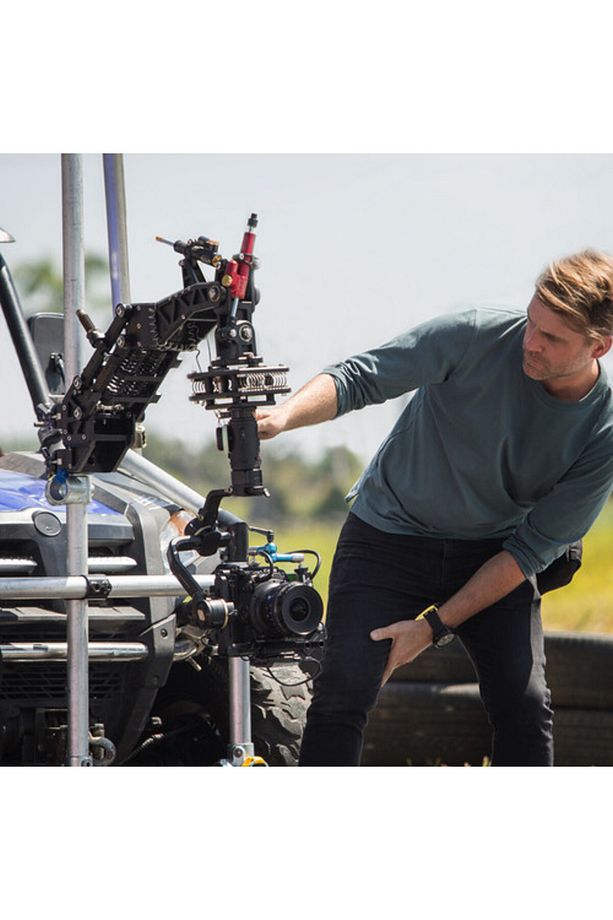 Crane 3s Cinema Camera Gimbal Stabilizer - 6