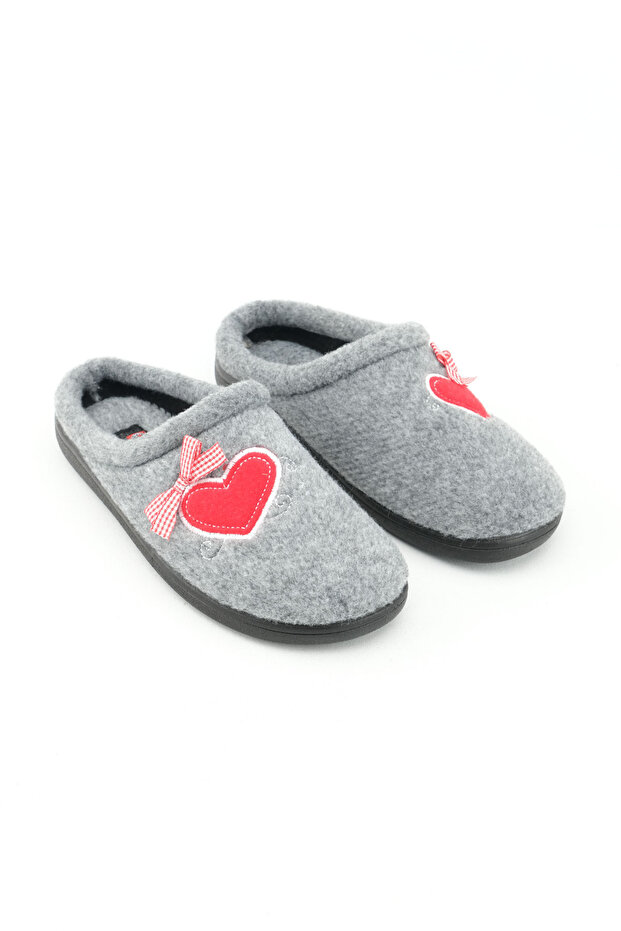 Téli női otthoni kerti komforttalp, hímzett szívmintás filc papucs - 5