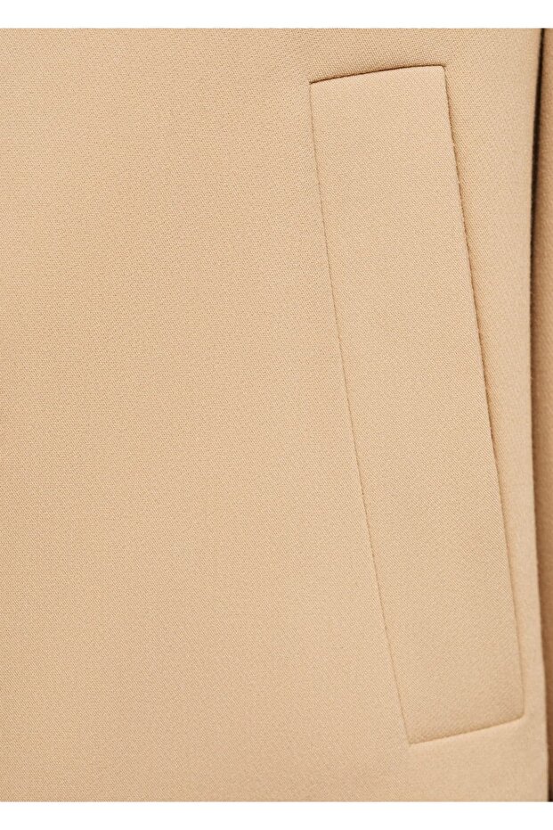 Düğmeli kalıplı ceket - 8