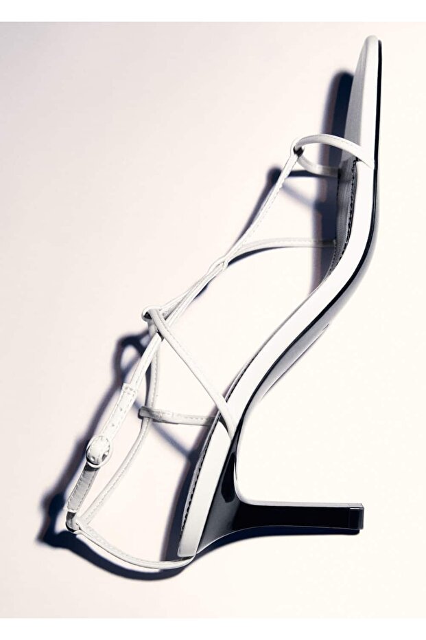 Çapraz bantlı sandalet - 6