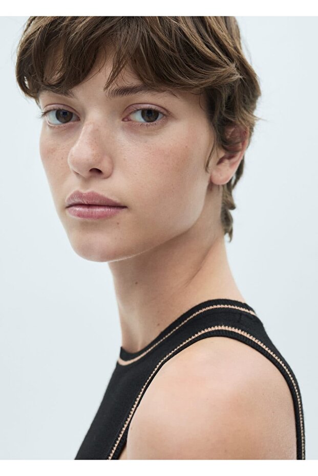 Kontrast Detaylı Triko Bluz - 4