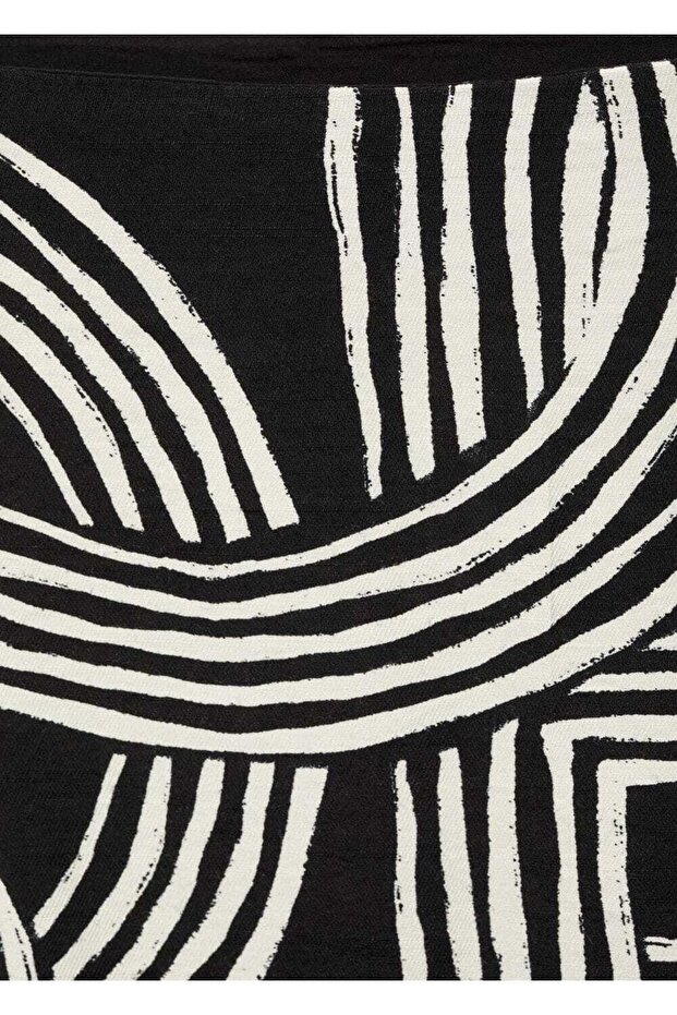 Desenli yırtmaçlı etek - 6