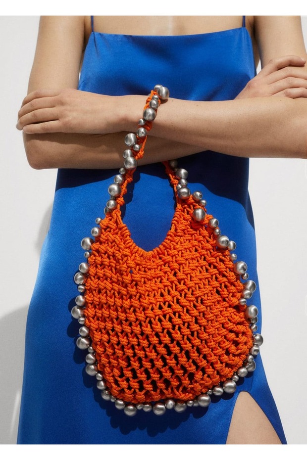 Satinkleid mit Schlitzen an der Seite - 7