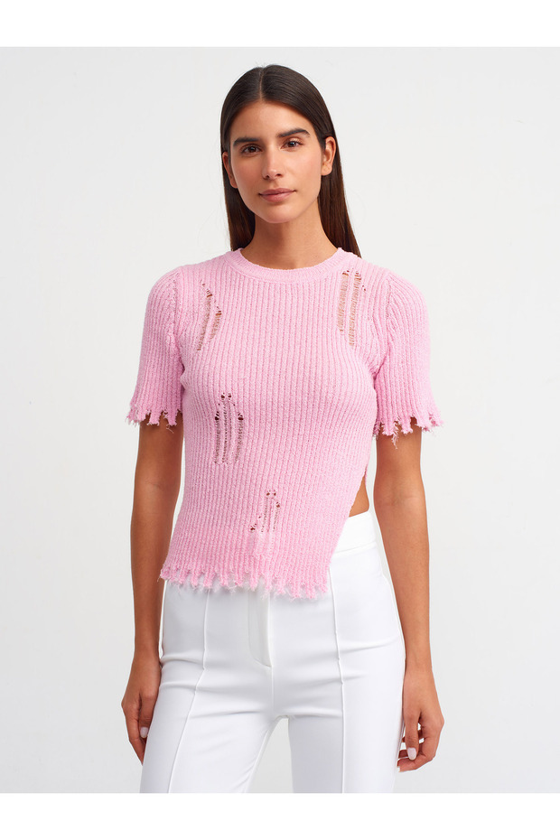 10555 Crew Neck Ripped Detailed Knitwear Sweater-Pink