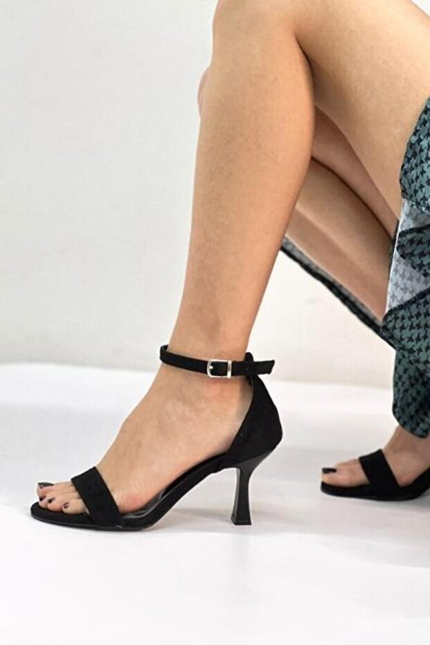 Siyah Süet Tek Bant Ayakkabı LK210 - 1