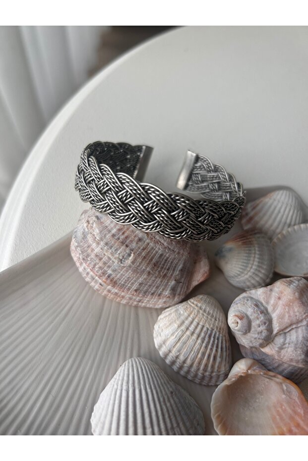 سوار النحاس - 2