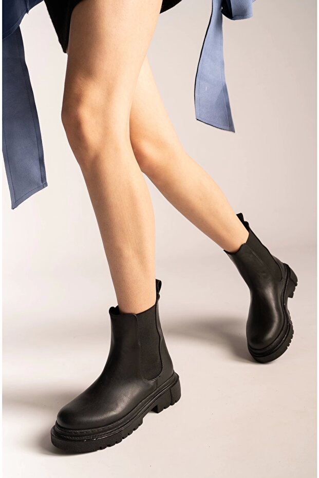 Siyah Cilt Kadın Lastikli Bot - 2