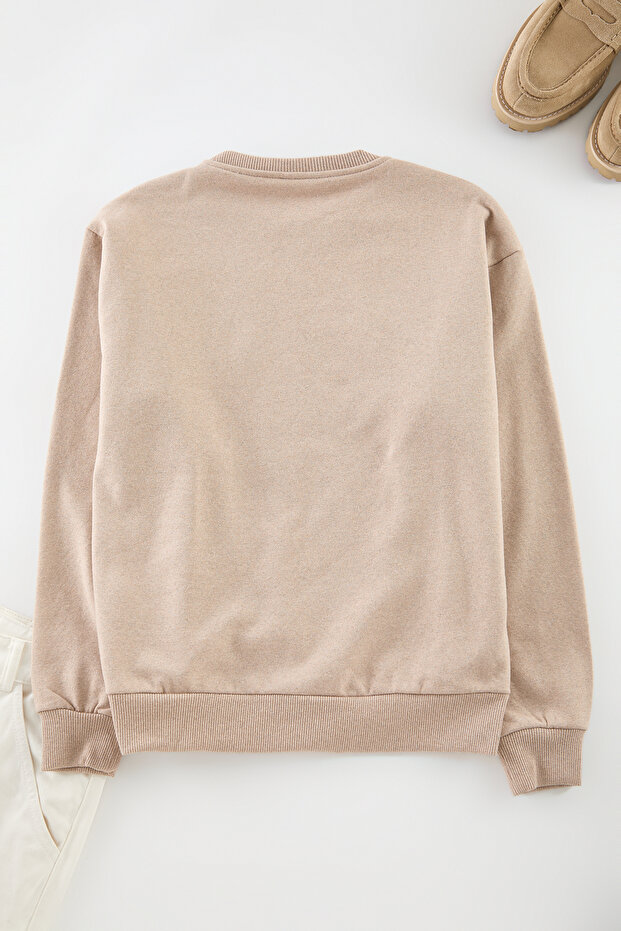 Bej Oversize/Geniş Kesim Uzun Kol Hayvan Nakışlı Sweatshirt TMNAW24SW00164 - 6