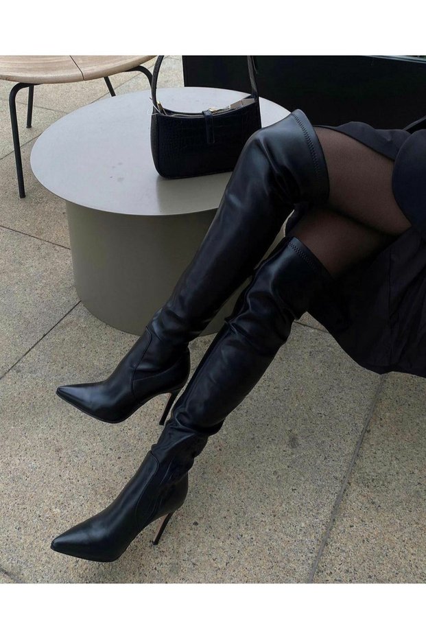 Mi Luz black knee-high stretch heeled boots