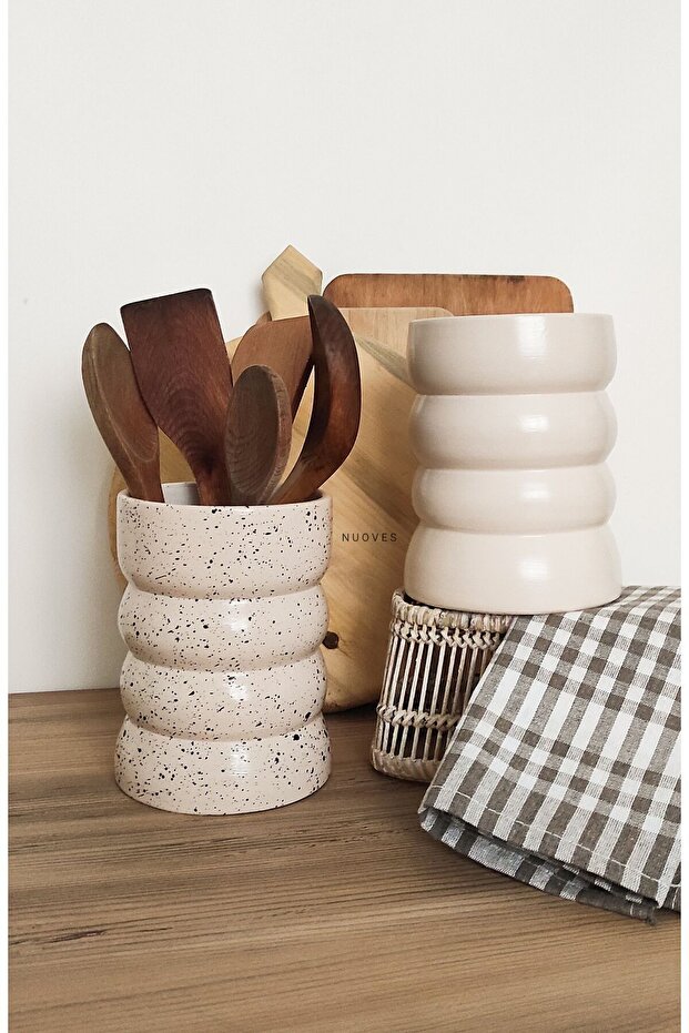 حامل ملعقة ومزهرية مزخرفة مصنوعة يدويًا (منقوشة) - 1