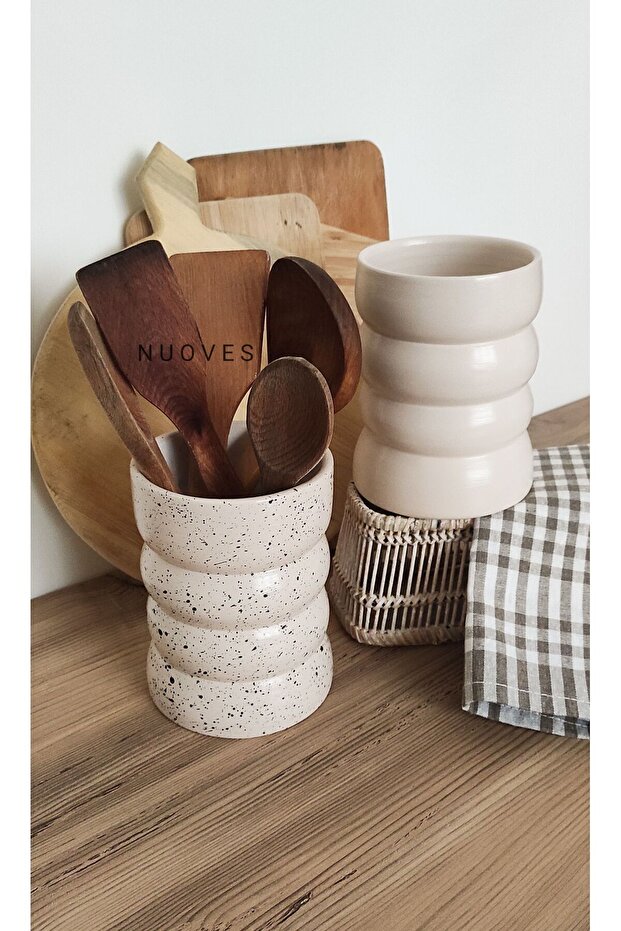 حامل ملعقة ومزهرية مزخرفة مصنوعة يدويًا (منقوشة) - 3