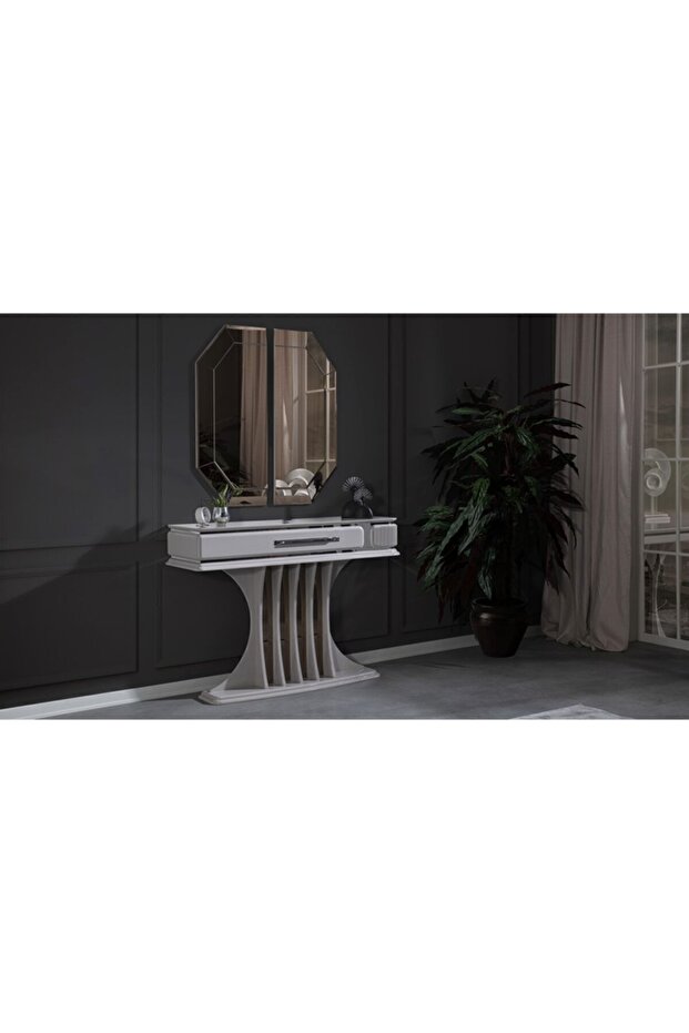 Farya Pudra Dresuar - 1