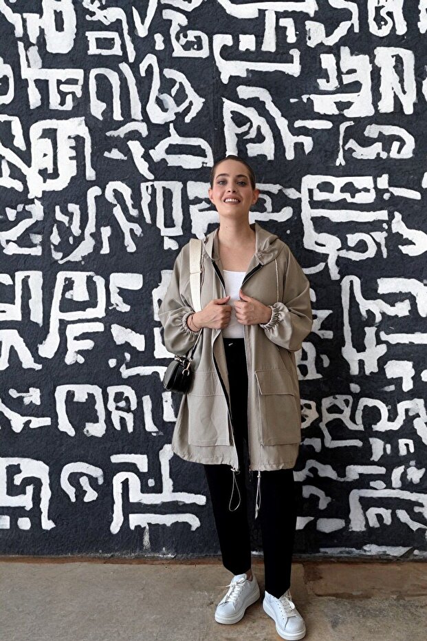 سترة رمادية بغطاء للرأس بسحاب - 2