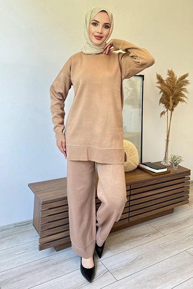 Biscuit Women's Knitwear Tunic and Trousers Set - Hijab Design