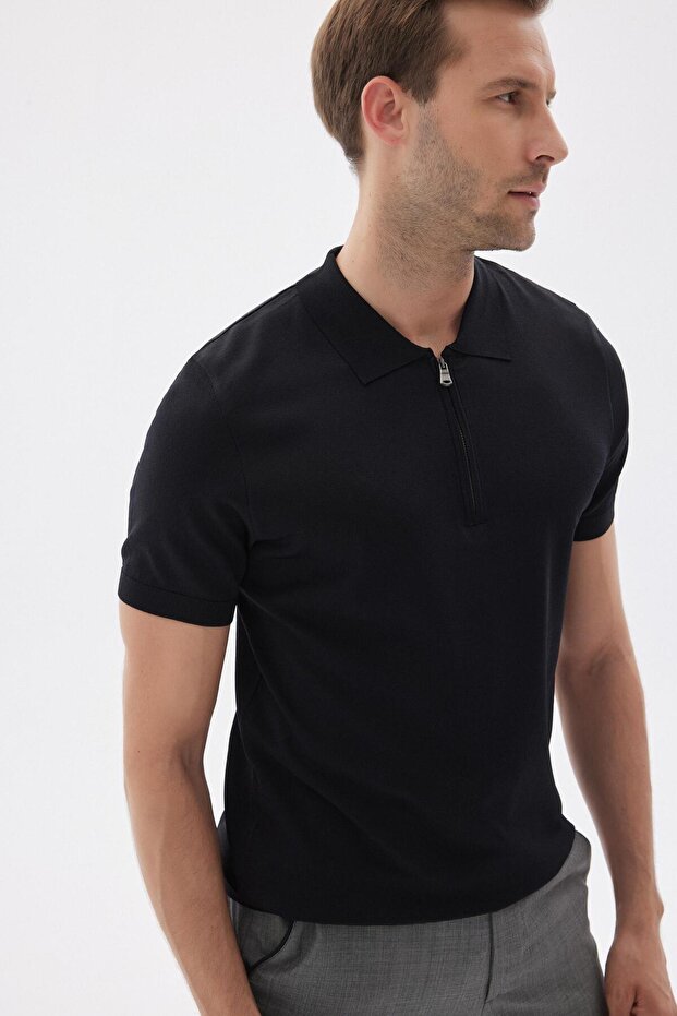 Limited Plain Zippered Polo Collar Rayon Men's Black Knitwear T-Shirt