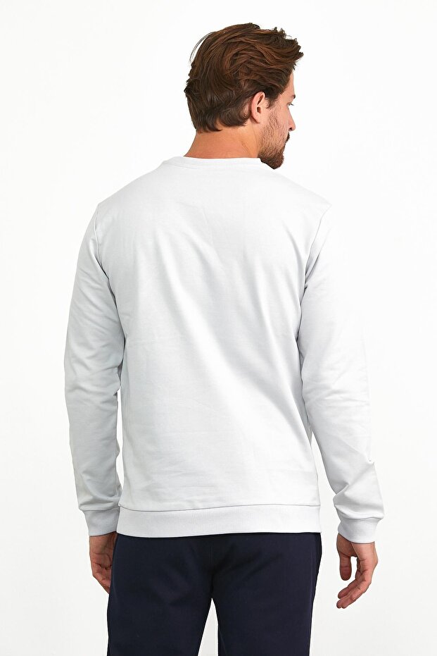 سويت شيرت رمادي للرجال - رقبة دائرية، موديل أساسي يومي - 4