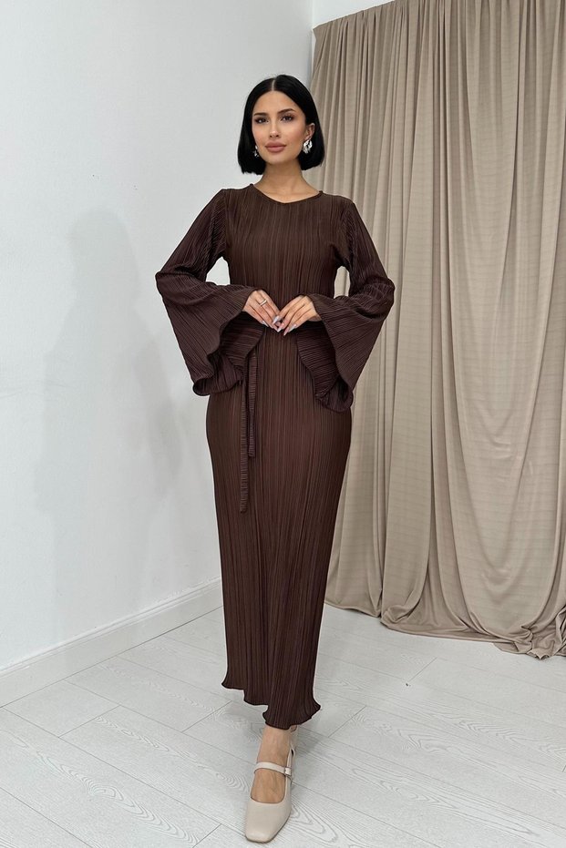 Spanish Sleeve Pleated Dress - Brown