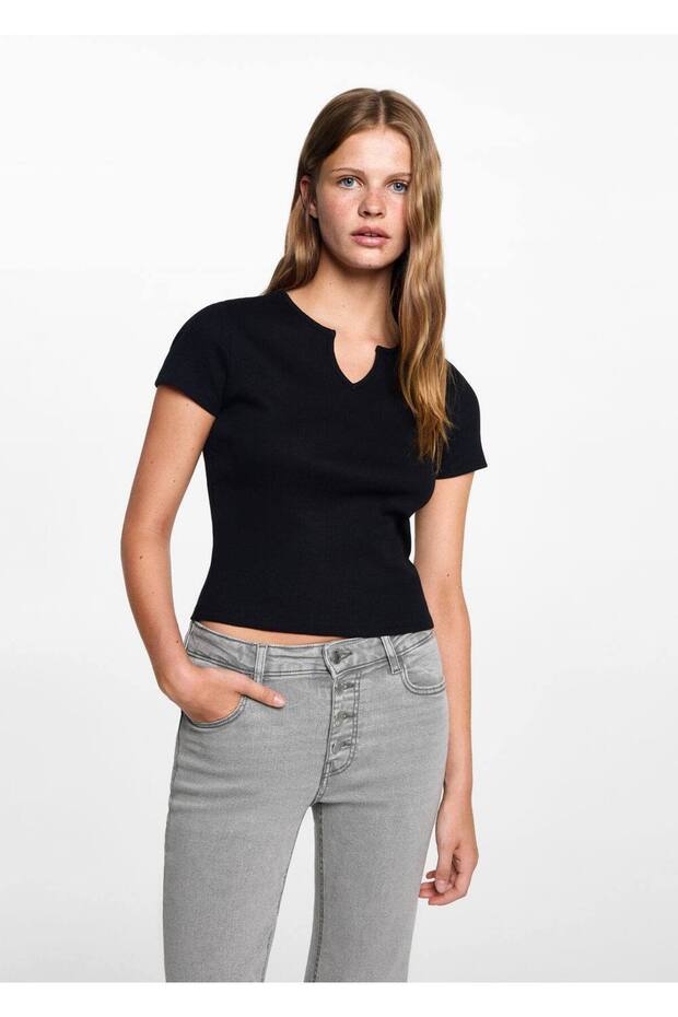 Buttoned flared jeans - 7