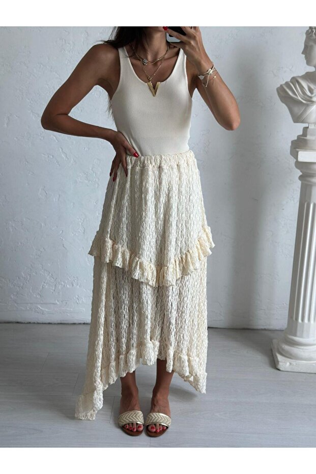 Fusta cu volane crem - 4