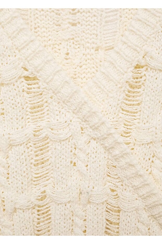 V yaka delikli kazak - 8