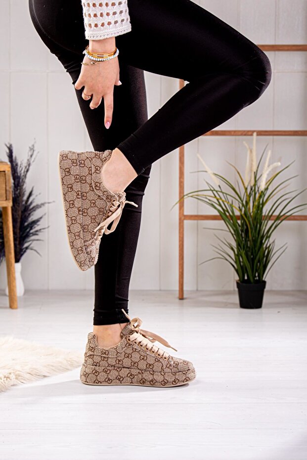 Stylish Women's Sneakers with Stones
