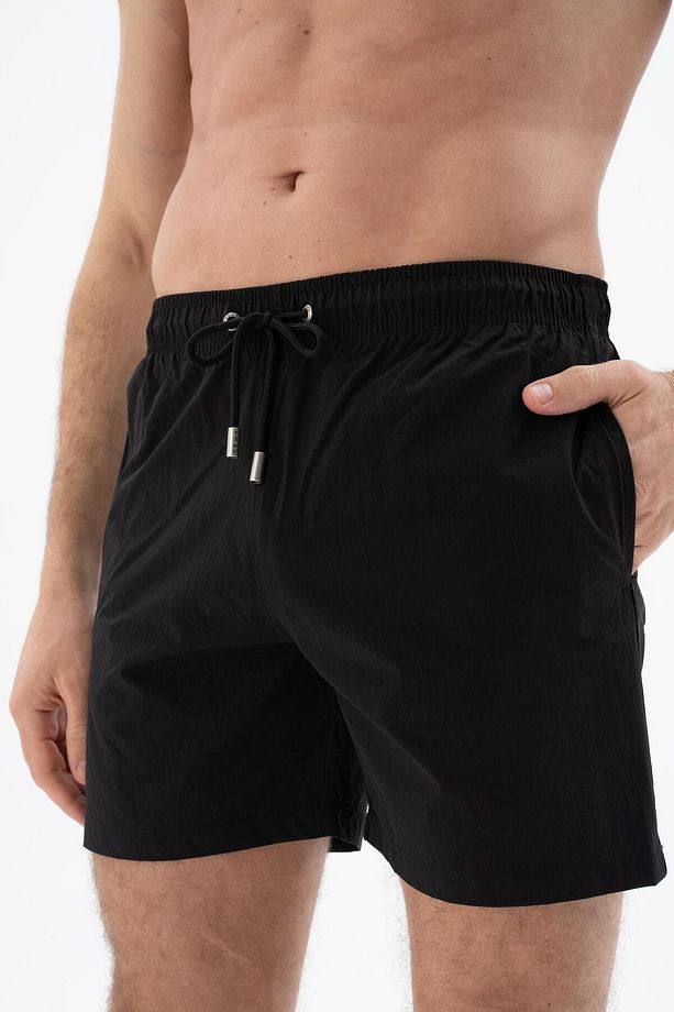 Erkek Siyah Regular Fit Basic Mayo Deniz Şortu Y25525277901 - 2