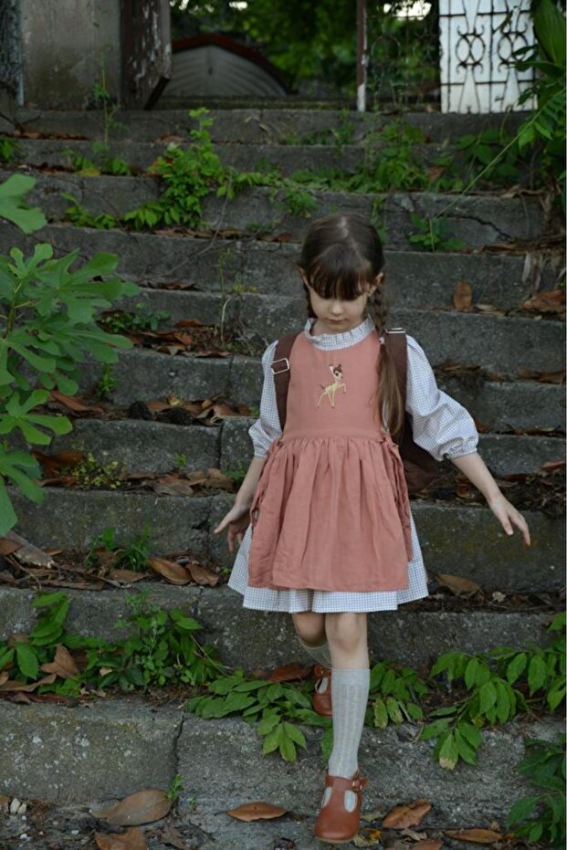 Önlüklü elbise - 1