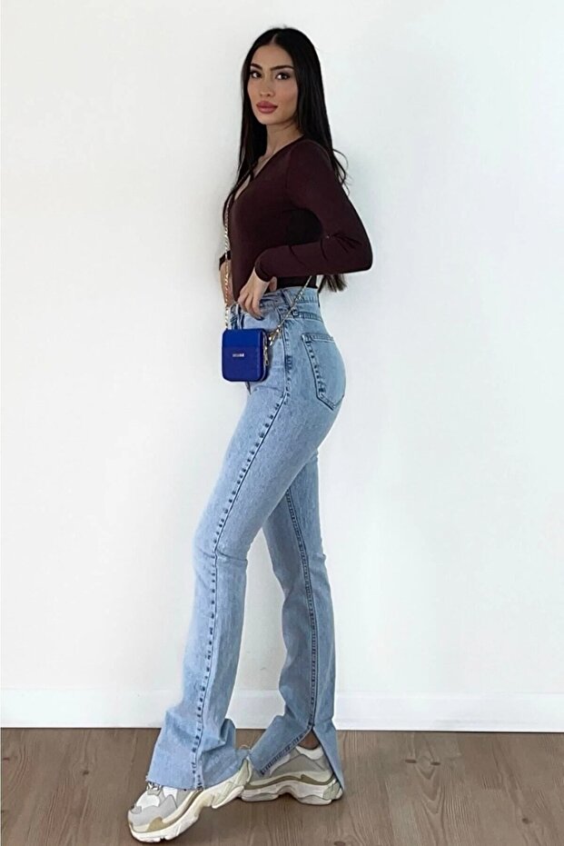 Blue Slit High-Waisted Slim Flared Relaxed Jeans