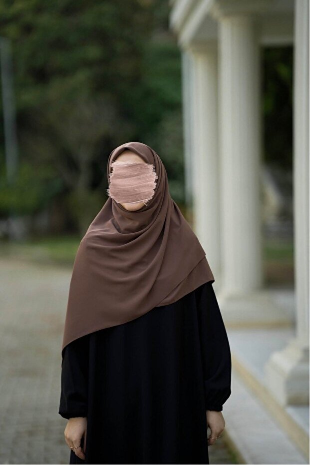 وشاح بني فاتح كبير الحجم من حرير المدينة