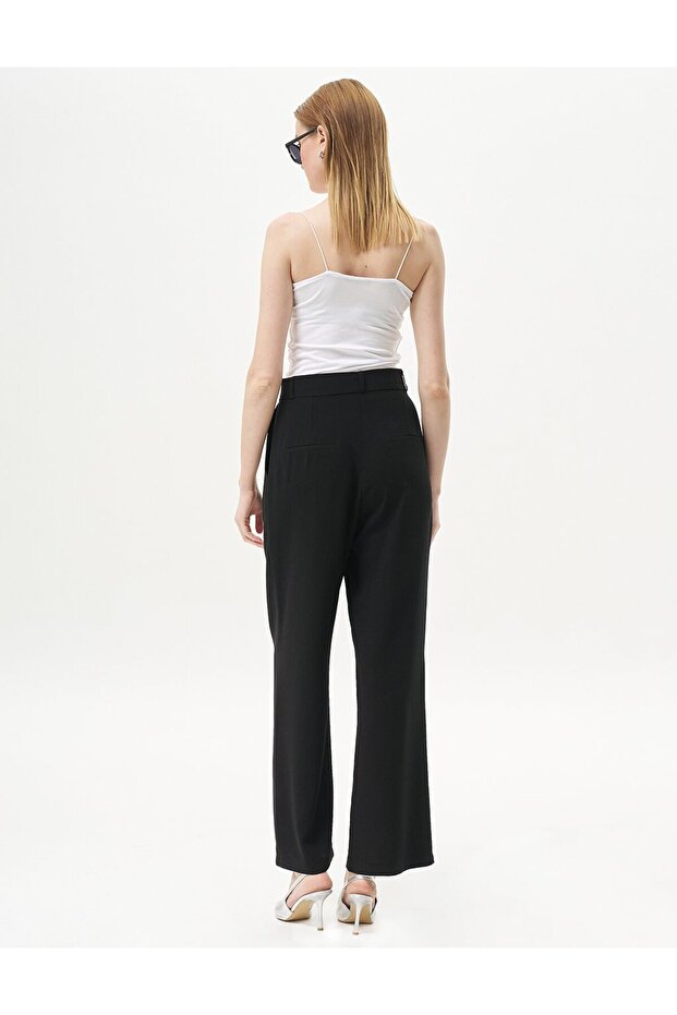 Pileli Cep Detaylı Basic Pantolon Siyah - 6