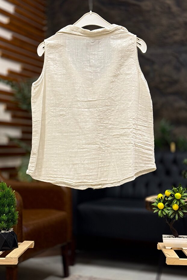 Collared pocketed board buttoned linen vest - 2