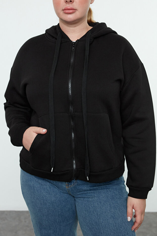 Siyah Kapüşonlu İçi Polarlı Önü Fermuarlı Büyük Beden Örme Sweatshirt TBBAW25AO00027 - 3