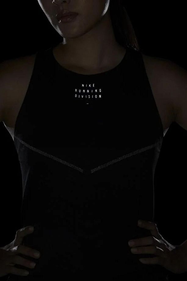 Dri Fit Adv Run Division Running Reflector Tank Reflektörlü Kadın Atlet Siyah - 3