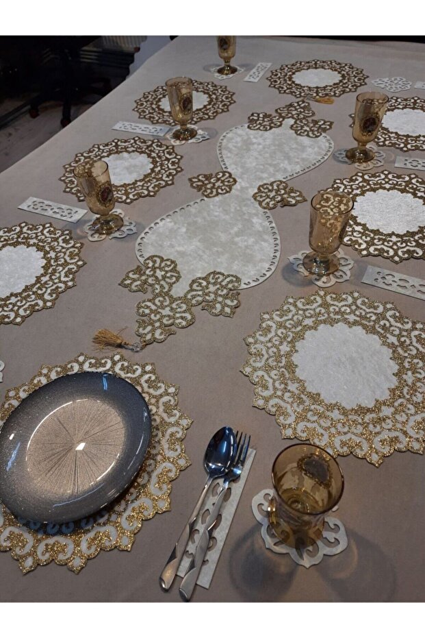 Runner/American Service/Velvet 25 Pieces/8 People/Shimmering