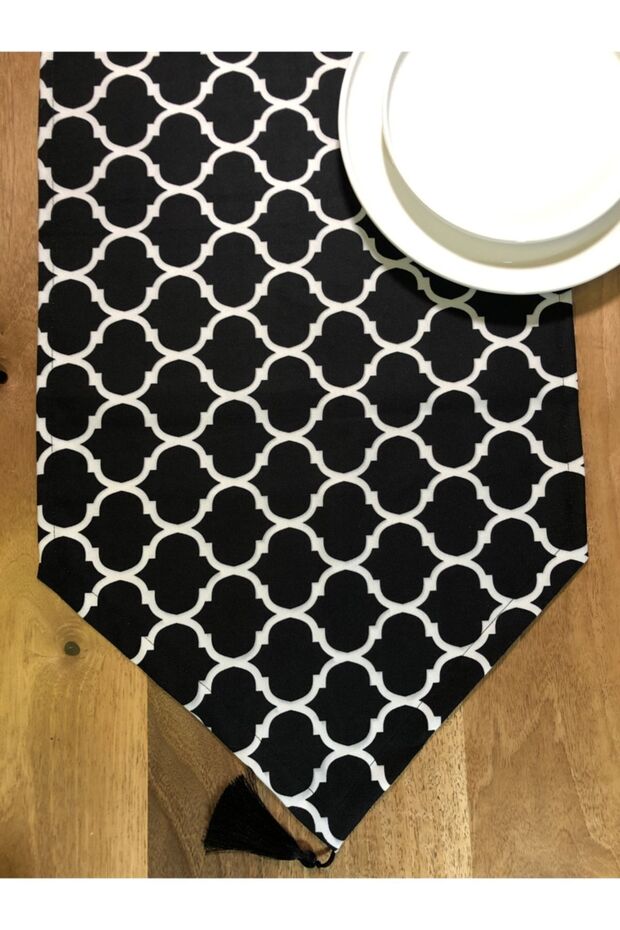 Black Moroccon Runner - 2