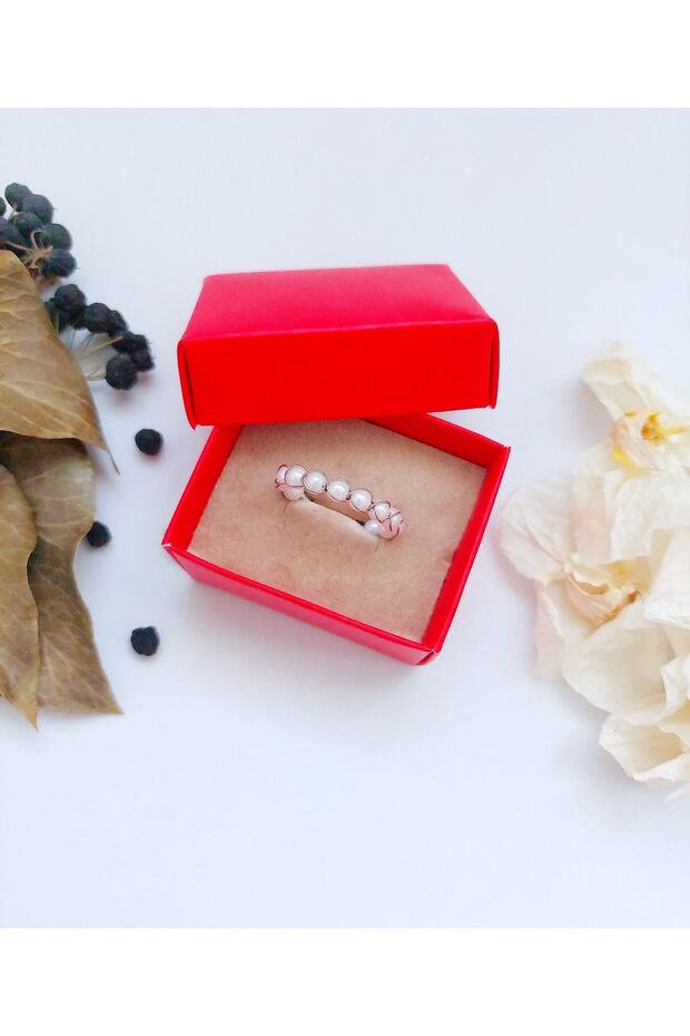 Pearl Ring