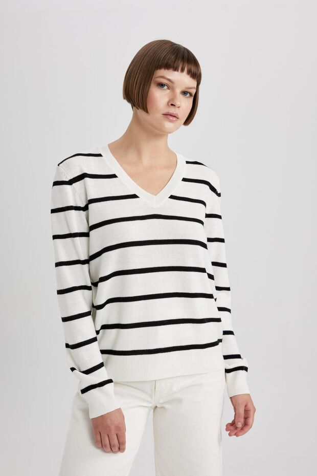 Regular Fit V Yaka Basic Düz Triko Kazak A2359ax23wn - 4