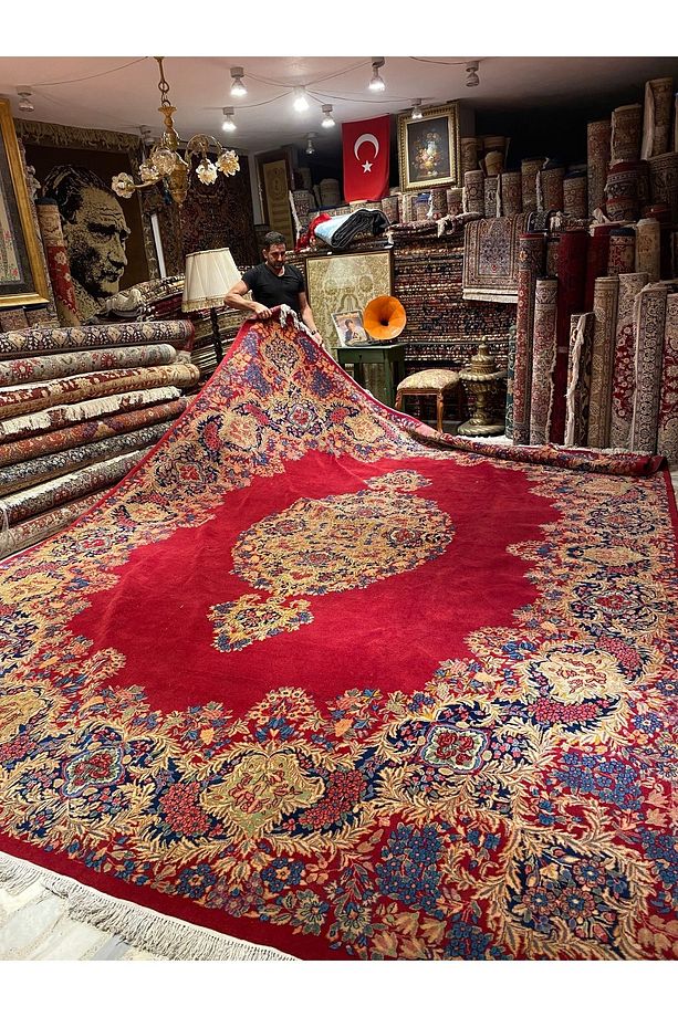 El Dokuma Iran Kirman Laver Halısı Imzalı Muazzam Bir Eserdir Ebat 4.50x3.50 - 6