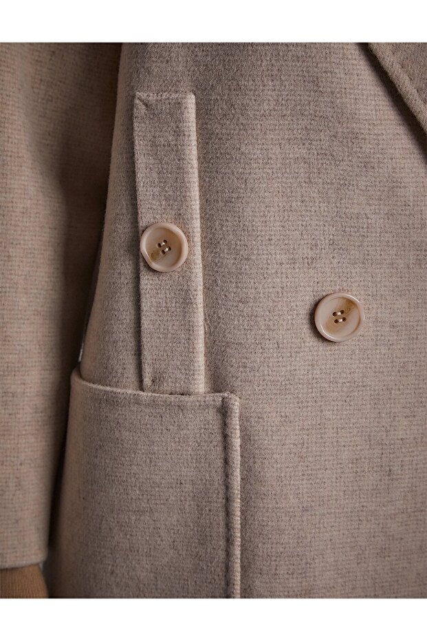 Premium Wool Coat with Deep Pockets - 6