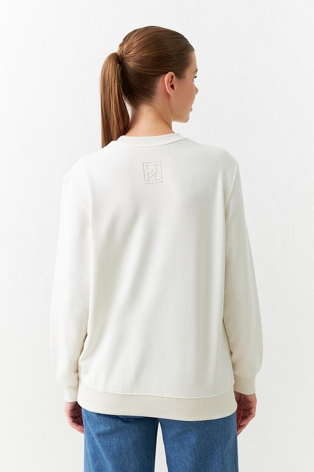 Ekru Basic Bisiklet Yaka Uzun Kollu Sweatshirt - 4