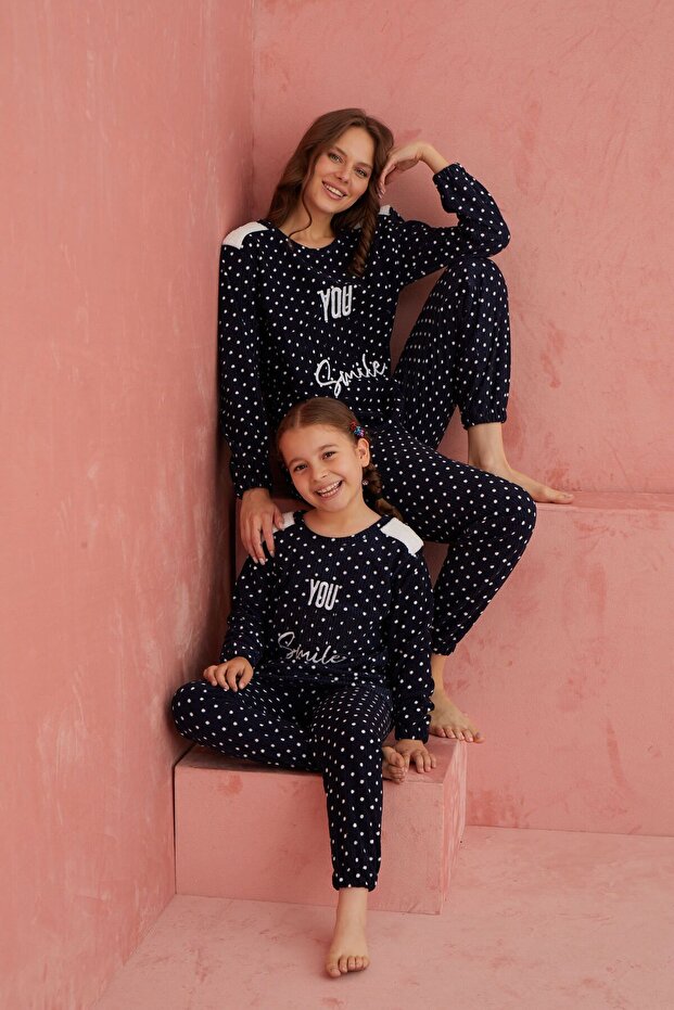 Lacivert Smile Puan Desenli Bisiklet Yaka Peluş Polar Pijama Takım - 1