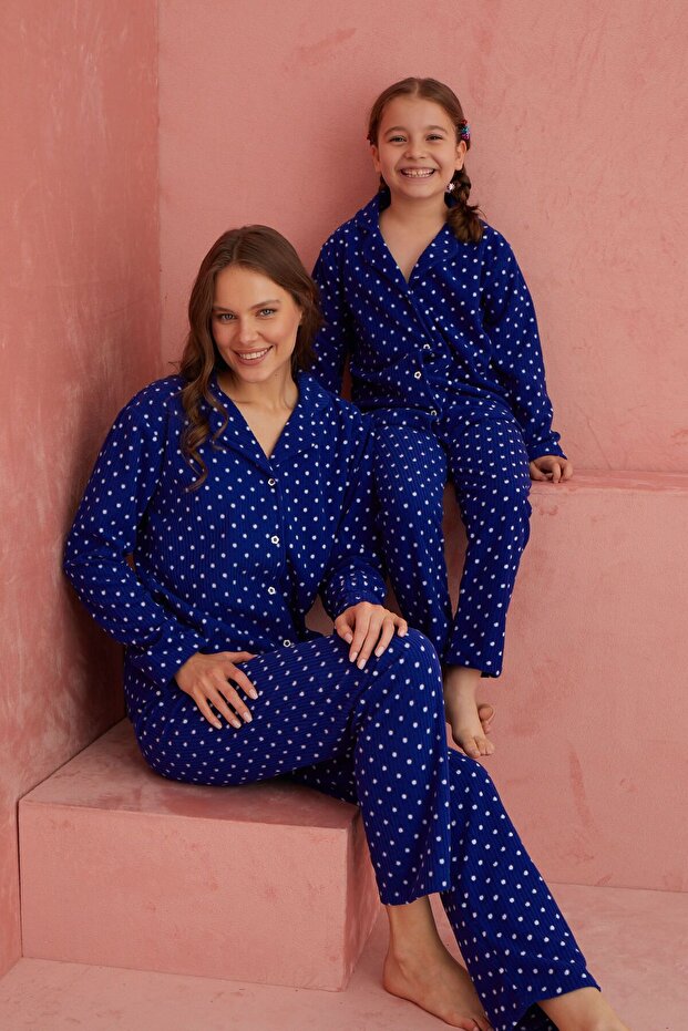 Fleece Pajama Set - Blue, Point Pattern and Buttoned Front - 1