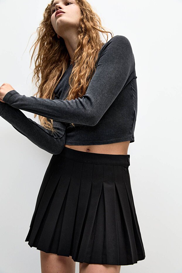 Pleated Mini Skirt - 5