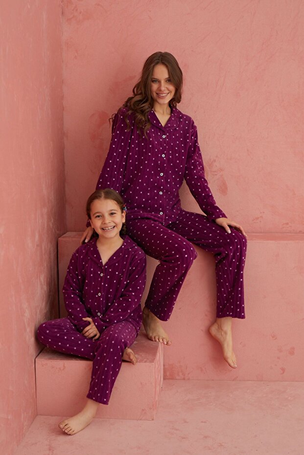 Mor Yıldız Desenli Önden Düğmeli Polar Pijama Takım - 1