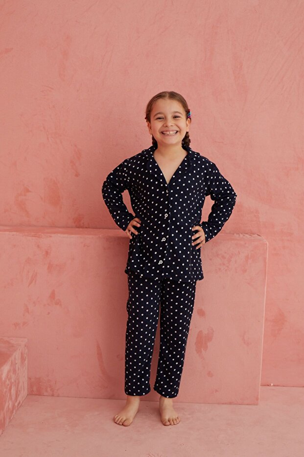 Lacivert Puan Desenli Önden Düğmeli Polar Pijama Takım - 3