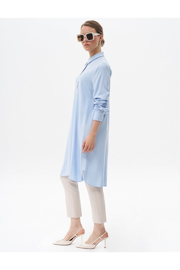 سترة طويلة أساسية مخفية باللون الأزرق الجليدي - 3