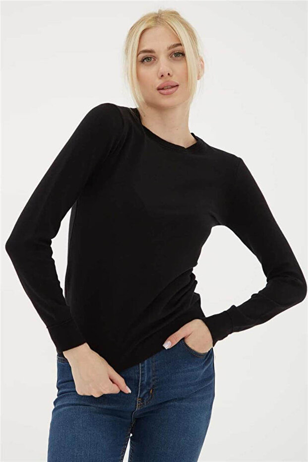 Stretchy Crew Neck Sweater Black