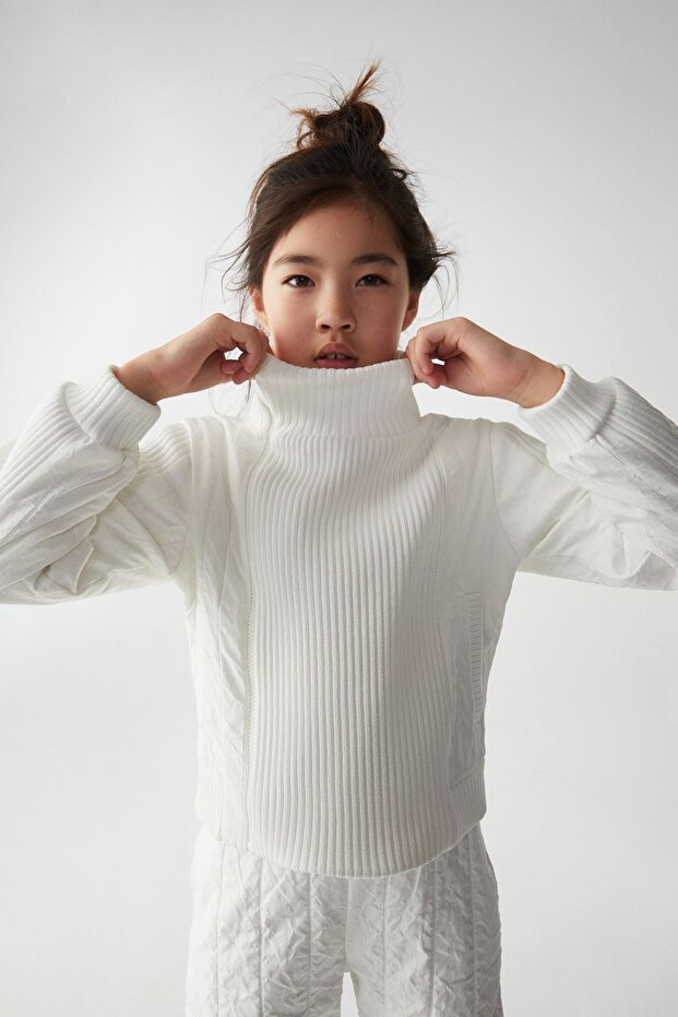 35335-Angel Zipper Cardigan 8/14